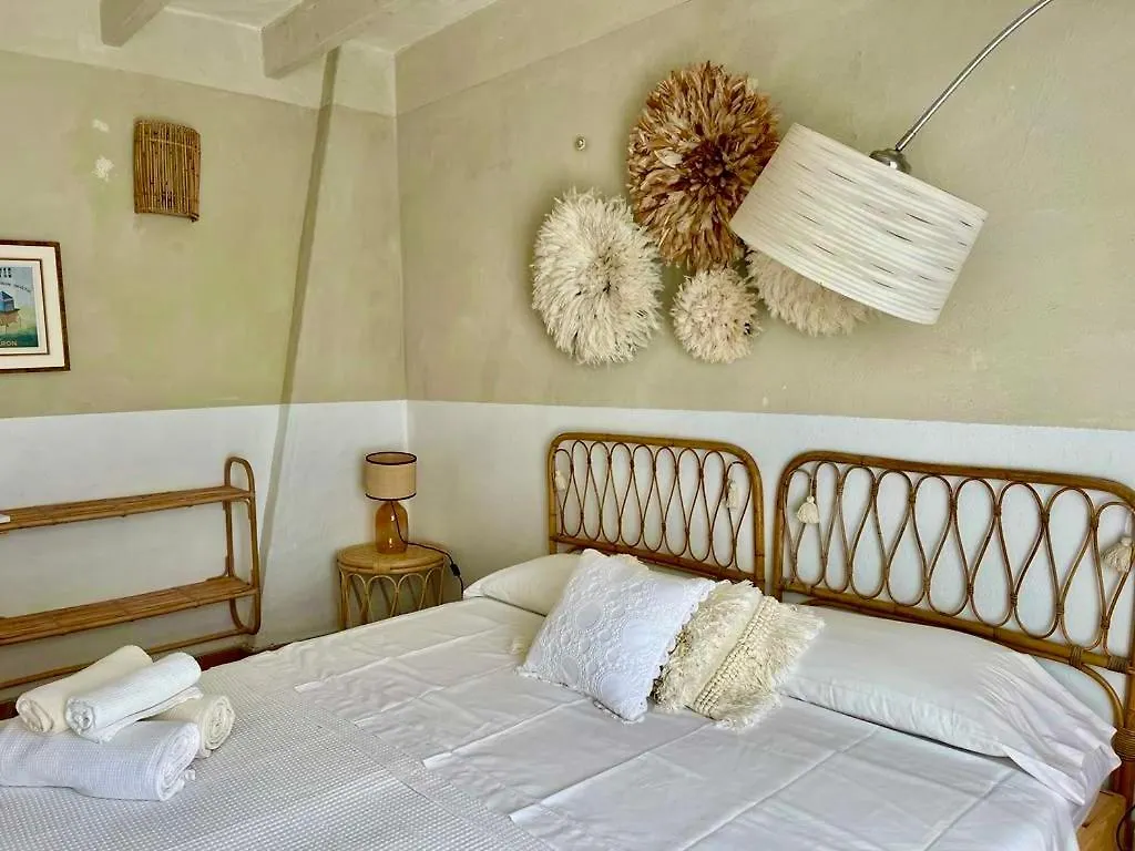 Villa La Madrugada 2 à San Ferran de Ses Roques Hébergement de vacances